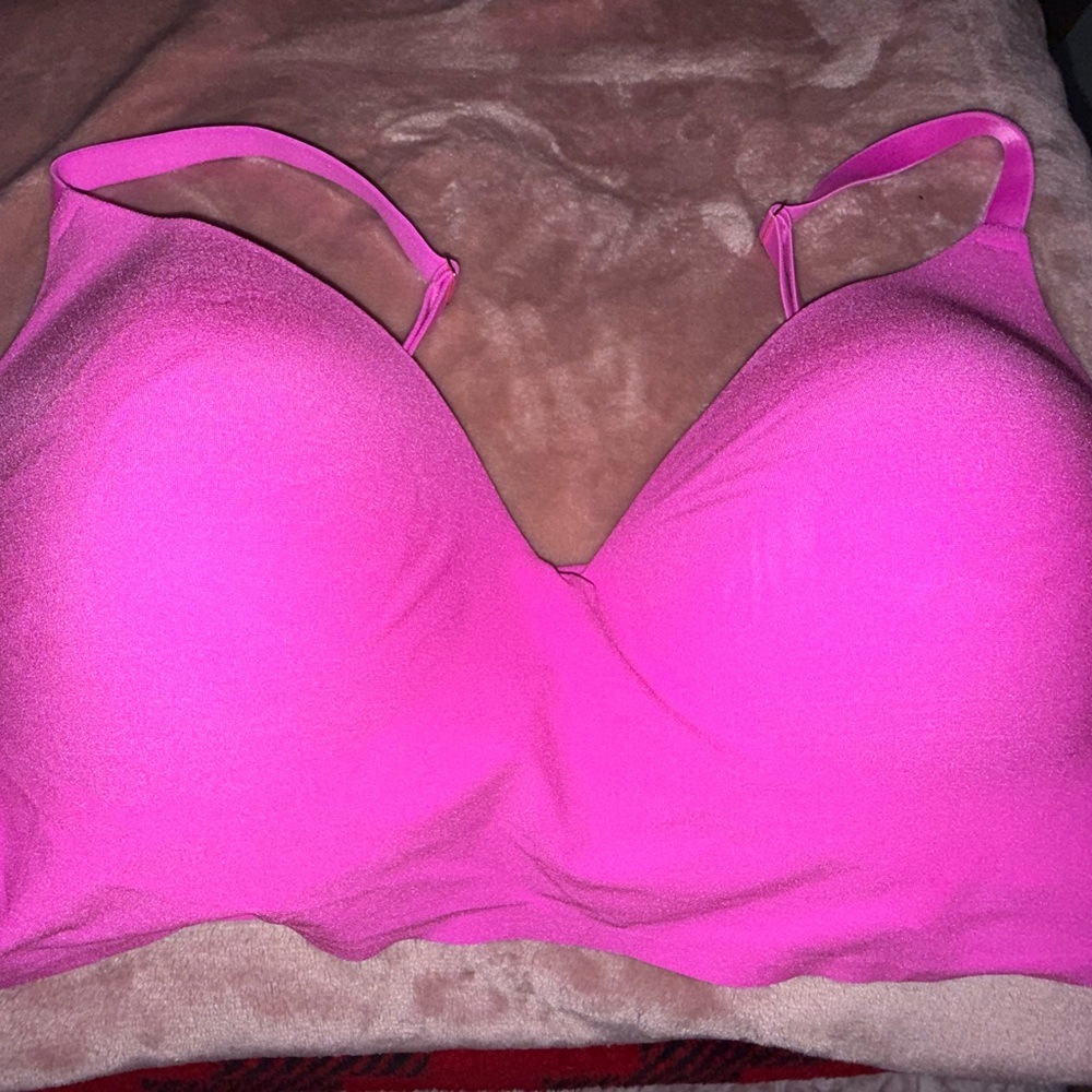 PINK Victoria's Secret Hot Pink Wireless T-Shirt Bra